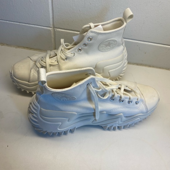 Nice shoes!! - Picture 9 of 10